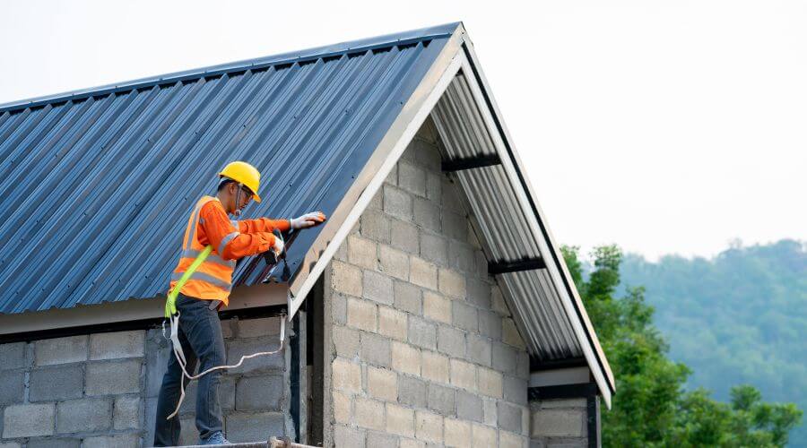Professional Flat Roofing Installation in Cheboygan, MI